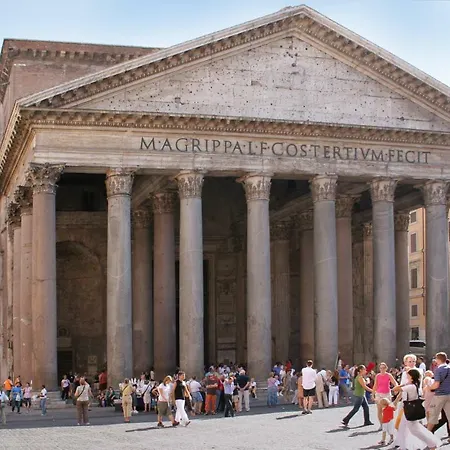 Colosseo Imperial Pensión 3*